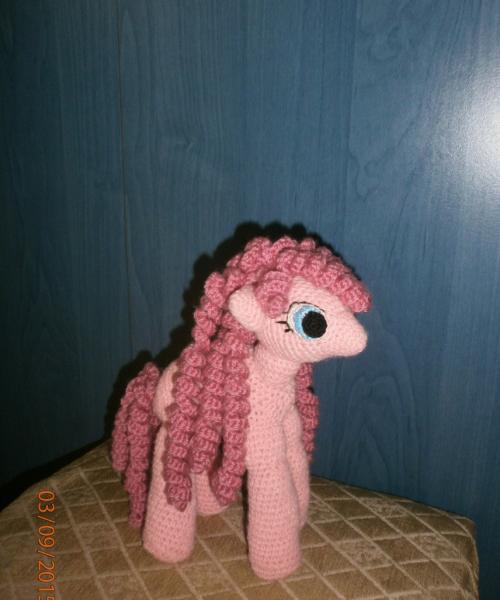 Іграшка My little pony Пінкі Пай в'язана гачком