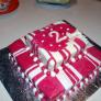 Тортик на 2 рочки - солодкі подарунки з нагоди свята